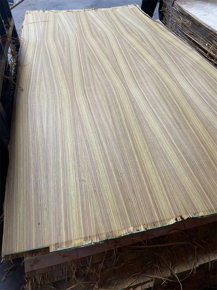ENGINEER VENEER PLYWOOD