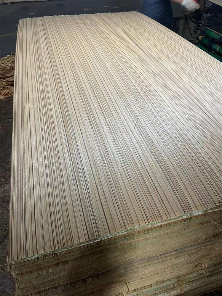 ENGINEER VENEER PLYWOOD