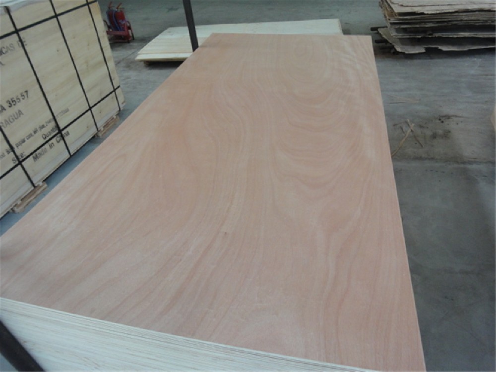 COMMERCIAL PLYWOOD